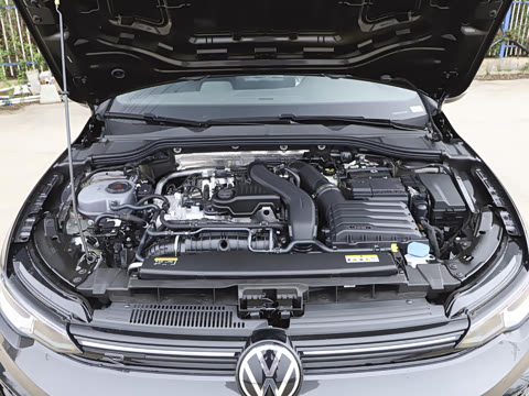 2026�� 300TSI R-Line