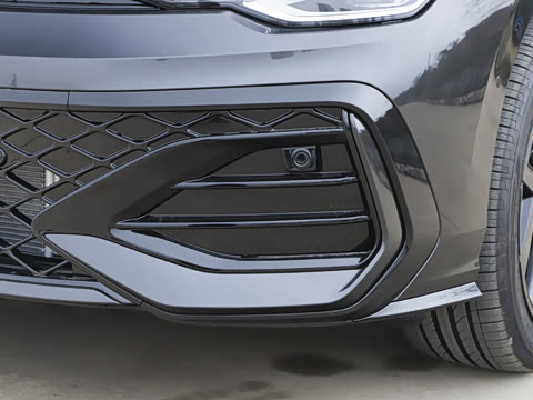 2026�� 300TSI R-Line