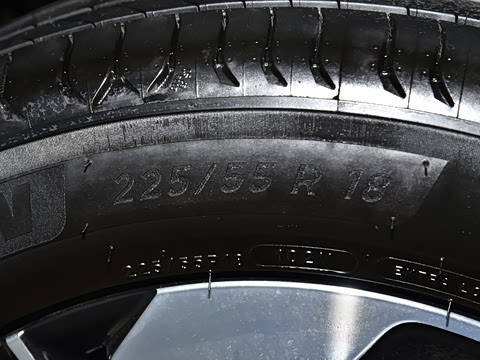 2025�� ���ɰ� 1.5T  252KM �콢L�� ��Ԫ�