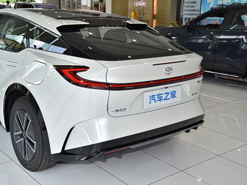 2027�� 550 PRO