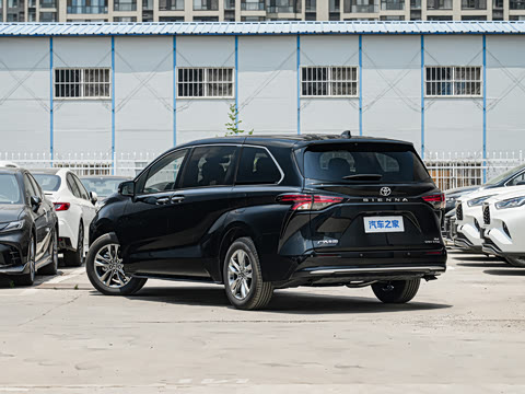 2027�� 2.5L ˫������������