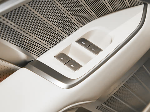 2025�� Pro ������