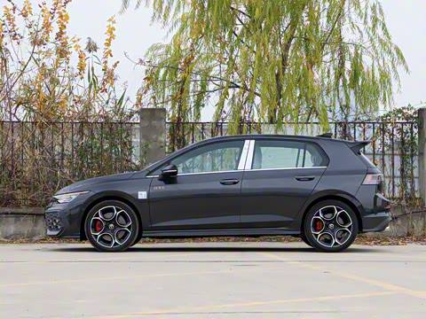 2026�� 380TSI DSG GTI