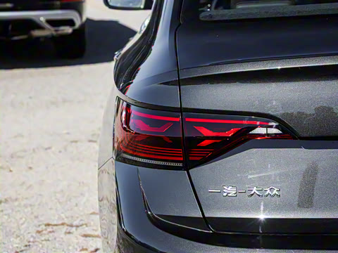 2026�� 3000������ѡ�� 300TSI DSG ��Խ��