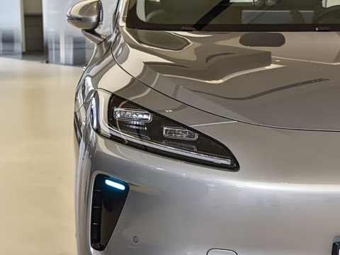 2025�� ���� Max ������