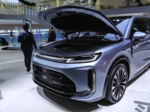 2026�� 235km ����Ǭ��������