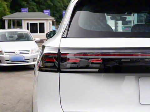 2026�� PRO 380TSI ���� R-Line �����