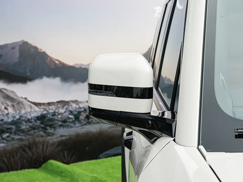 2025�� 210KM ����Ultra��