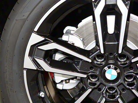 2025�� sDrive25Li M�˶���װ