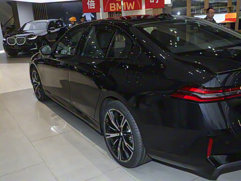 2024�� 530i ������ M�˶���װ