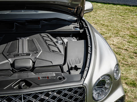 2026�� 4.0T V8 �ƾ���