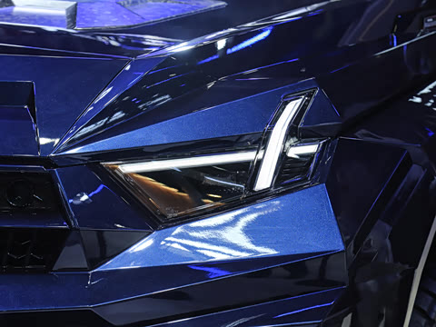 2025�� M900 ������