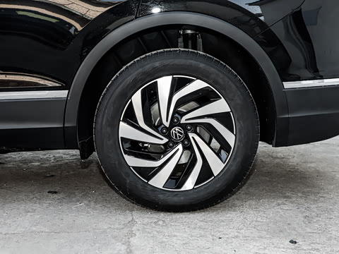 2026�� ���ڿ� 300TSI �Զ��������ڰ�