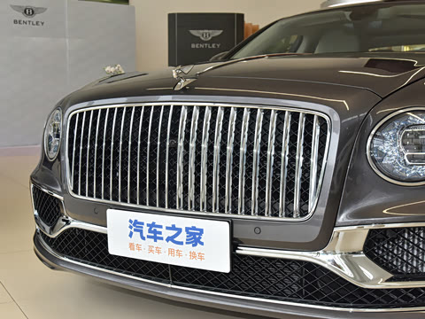 2024�� V8 Edition 8