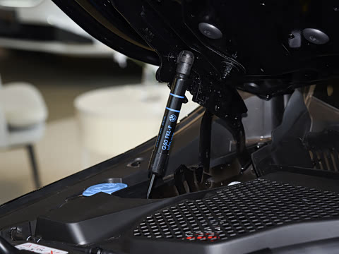 2026�� �Ŀ� eDrive 40L M�˶���װ