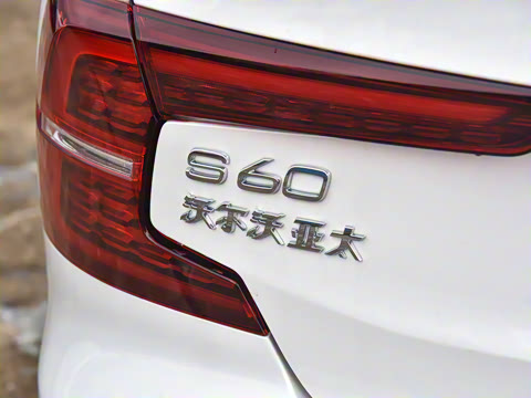 2026�� B4 ��Զ������