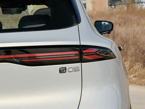 2026�� 215Max���̰�