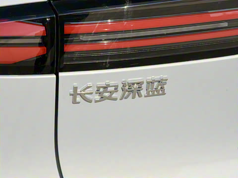 2026�� 215Max���̰�