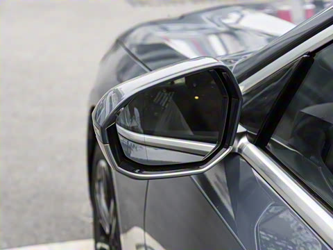 2026�� 525Li M�˶���װ