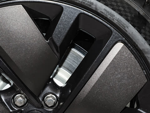 2025�� Pro ���ܻ��°�