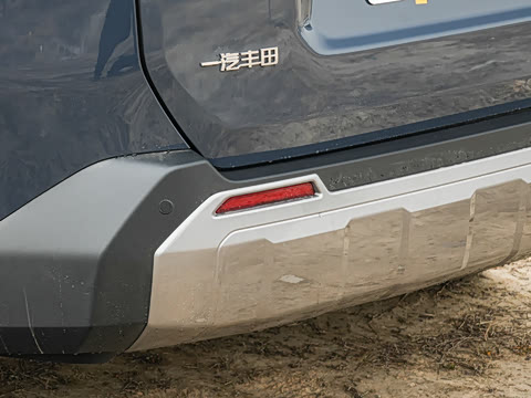 2026�� 2.0L ����������