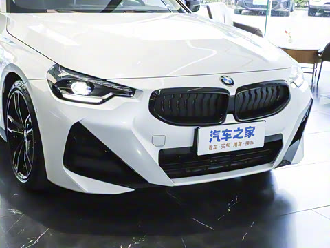 2025�� 225i M�˶���ҹ��װ