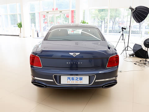 2026�� 4.0T V8 ��׼��