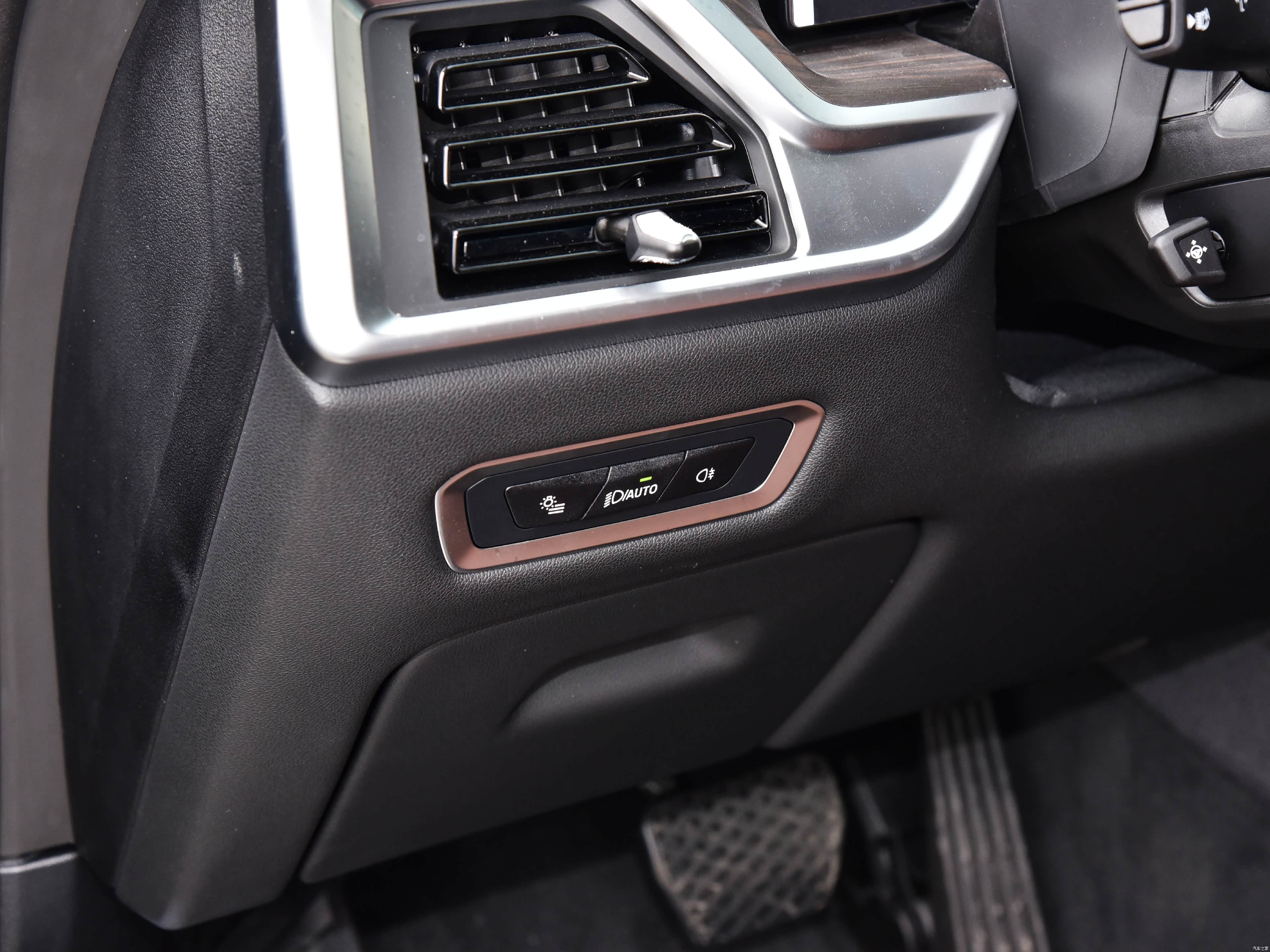 BMW X7, миниатюра 16