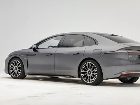 2025�� ������