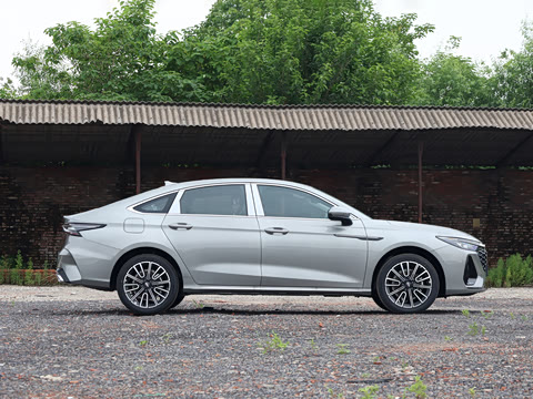 2026�� ������ 1.6T �
