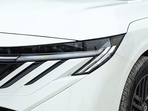 2026�� 1.6L CVT �Ƽ���