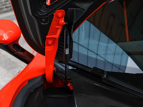 2025�� 3.0T V6 Speciale A