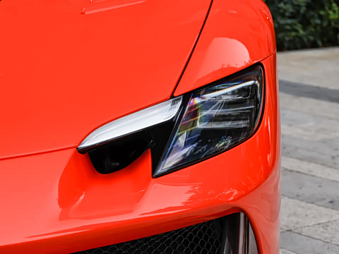 2025�� 3.0T V6 Speciale A