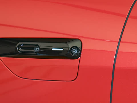 2025�� ����   Ultra ������