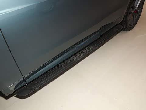 2025�� 400PS Dynamic SE