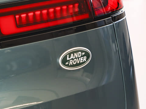 2025�� 400PS Dynamic SE