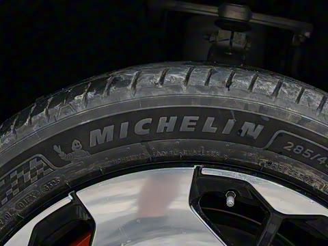 2025�� Ultra�� 70kWh