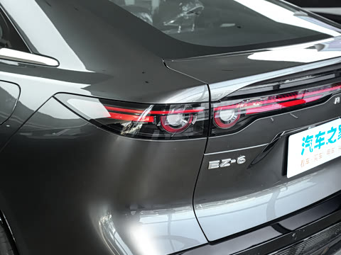 2026�� ����200 Pro�˶���