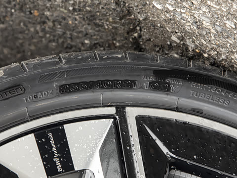 2026�� xDrive30L ������ M�˶���ҹ��װ