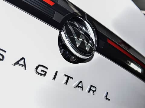 2026�� L 300TSI DSG ��Ӣ��