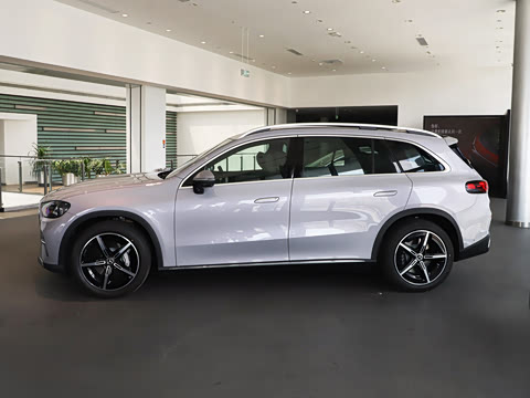 2026�� ����� 350 L 4MATIC �̽��