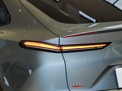 2025�� 60kWh ������