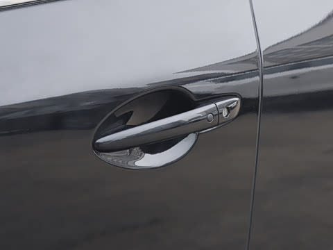 2025�� 2.0L �Զ�����������