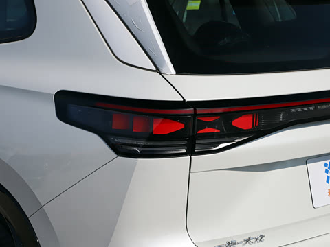 2026�� ̽��L 330TSI ������ӢCity��