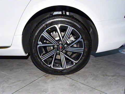 2025�� 130 �����