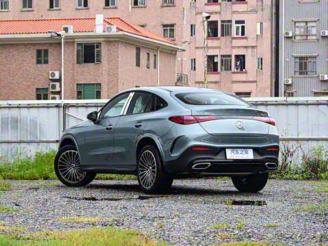 2025�� �Ŀ� GLC 300 4MATIC ����SUV