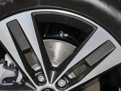 2026�� 40 TFSI quattro ����� ������װ 7��