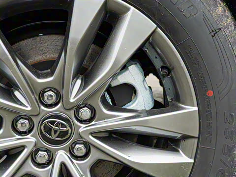 2026�� 2.5L ˫������������