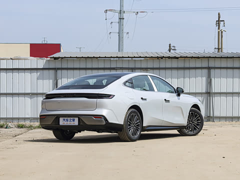 2026�� 225km EM-i Զ���Һ�����