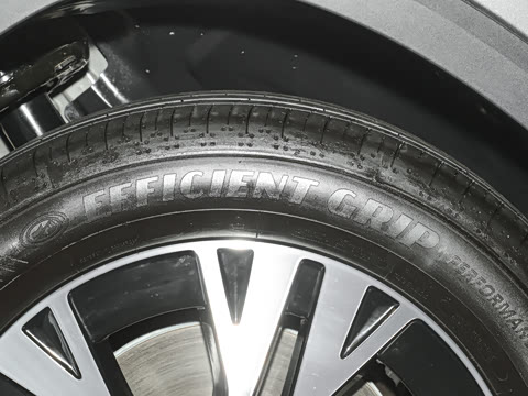 2025�� �Ŀ� GLA 220